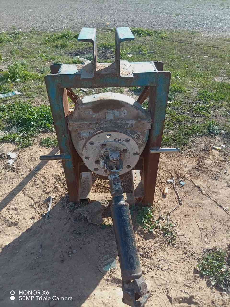 سلام عليكم
هاوزن لبيع شقال الحديد قوي جدن الخاص مفتوح.
السعر 400 وبي مجال لطيبين 
*********** اتصل
