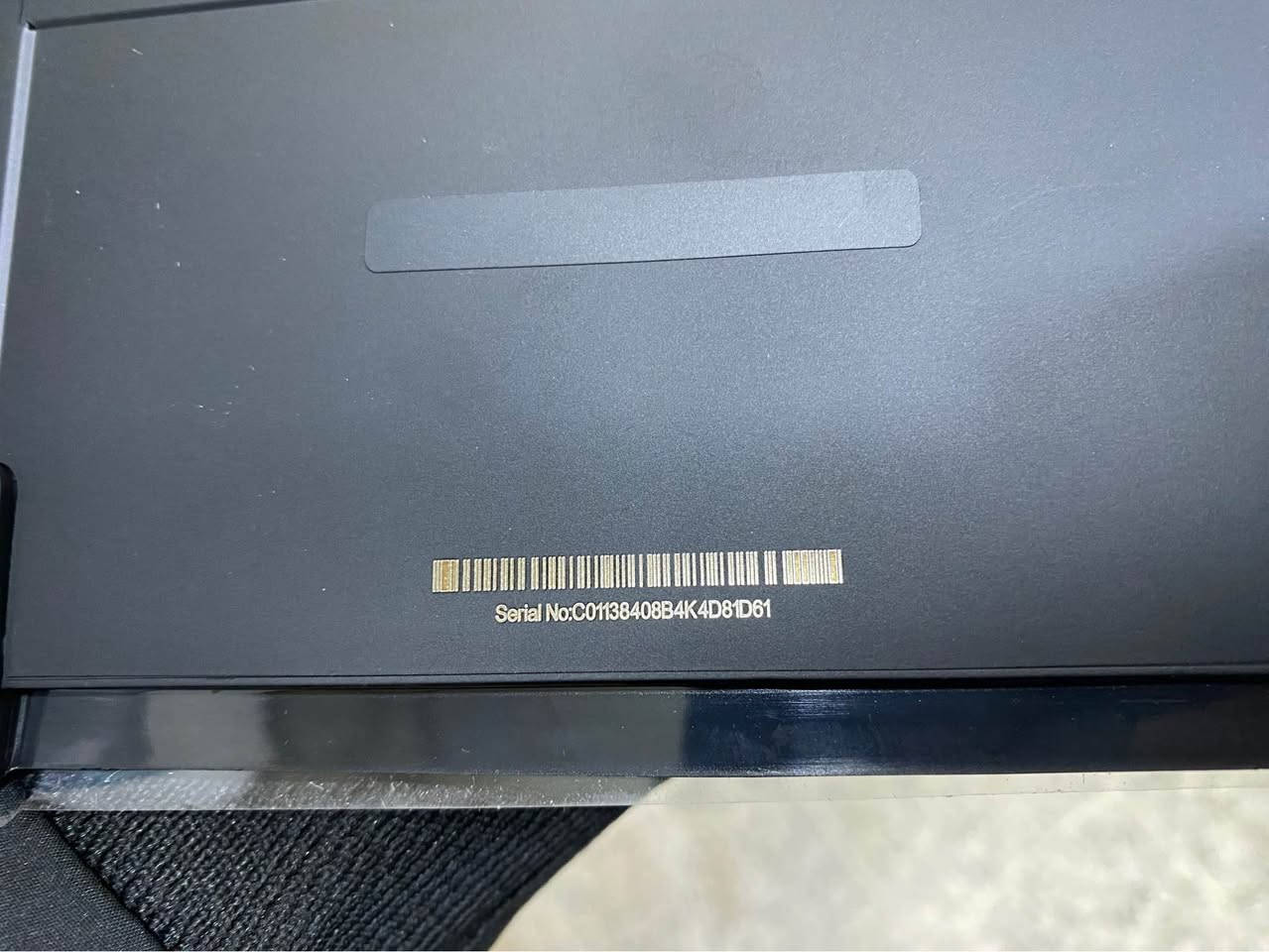 پاترییەکی لاپتۆپی ماکبووک ئێر (MacBook Air) بۆ فرۆشتن.
• مۆدێل: A1496
• جۆر: NinjaBatt (یەکێک لە باشترین براندە جێگرەوەکانی ئەپڵ)
• حاڵەت: زۆر نوێیە و هەرگیز بەکارنەهاتووە (ناو کارتۆن).
• بۆ چ مۆدێلێک دەبێت؟ بۆ MacBook Air 13-inch مۆدێلەکانی ساڵی (2013, 2014, 2015, 2017).
• توانا: 7.6V - 7200mAh بشدار, السليمانية


**إذا كنت صاحب هذا الإعلان وتريد حذفه لأي سبب، رجاءا أرسل رسالة إلى الدعم الفني**