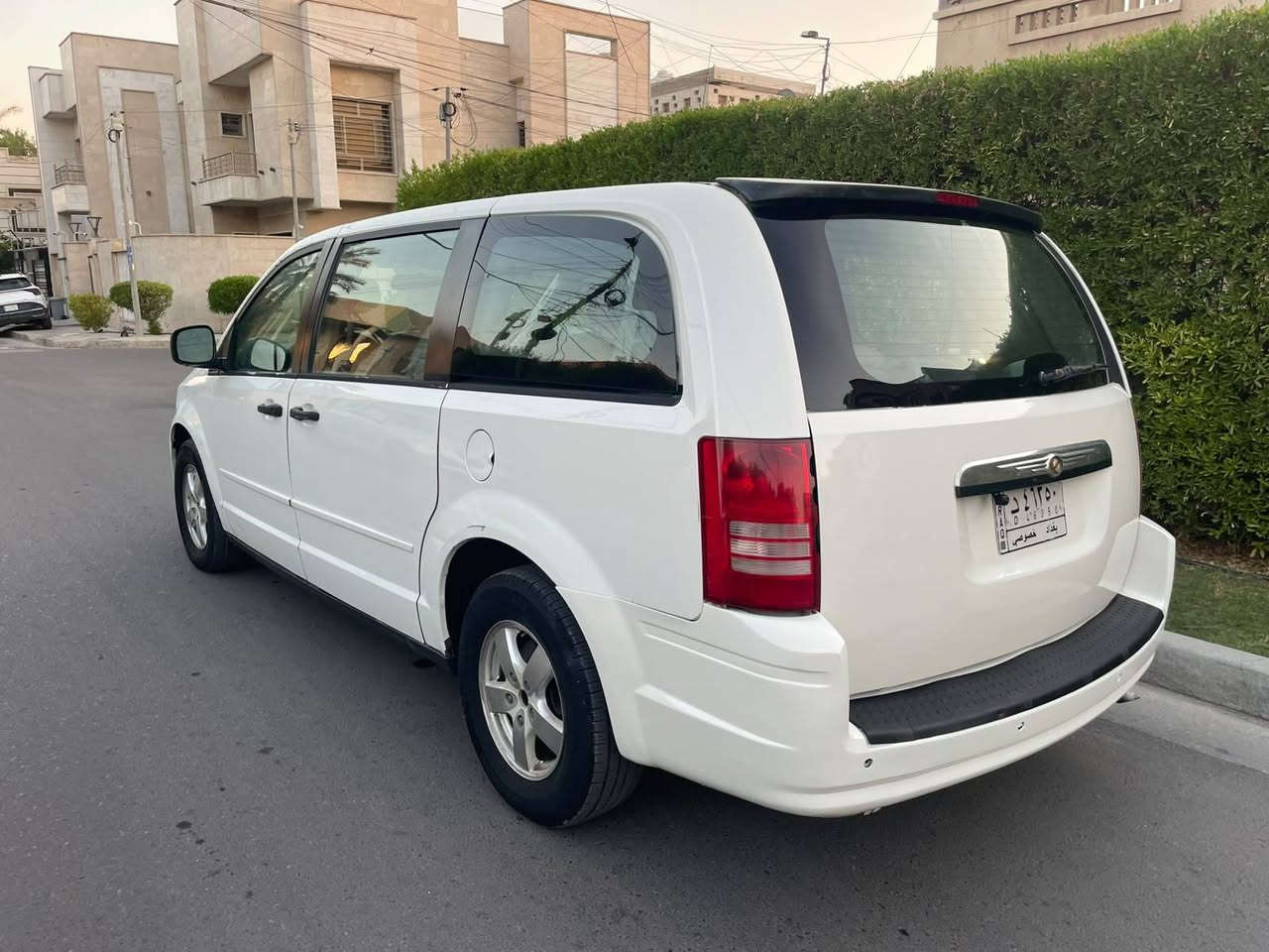 السلام عليكم للبيع فقط 
دوج كلايسلر 2008 محرك 3300 فول مواصفات 3 قطع تبريد كشنات قلاب سياحي بيبان كهرباء جنطه كهرباء سيارة نظيفة وجاهزه بيها صفحة صبغ جمالية  بدون دواخل بجم مكفول شاصي لغد مكفول مكاني بغداد الاعظمية 
السعر 88 ورقة اتصال *********** بغداد, العراق
