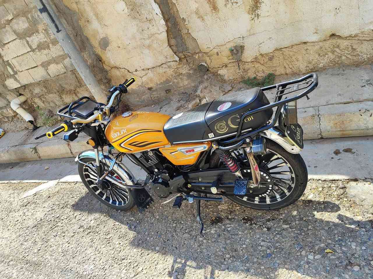 دراجه للبيع موديل 24 محرك 200 كفاله عامه السعر 850
***********
