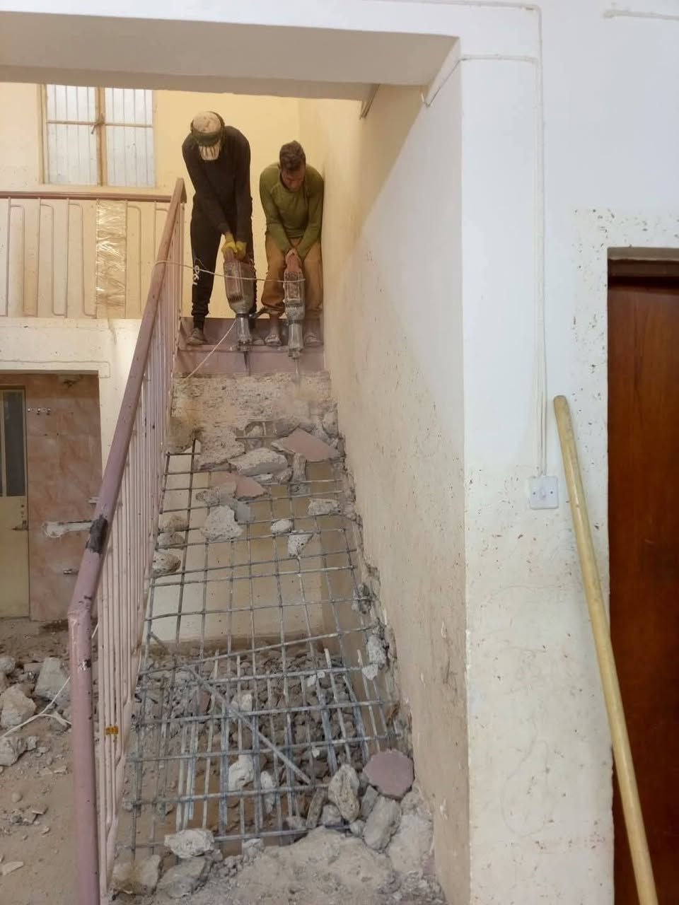 سلام عليكم  / يوجد كادر عمل جاهز/ تصعيد مواد/ تنضيف بيوت/ تفليش/ تكشيط/ تنضيف حدائق/ دفن نهري  / شقلنه ليل ونهار   /ومعداتنه جاهز/ ماعليك بس تصال على رقم  /     سلام عليكم  / يوجد كادر عمل جاهز/ تصعيد مواد/ تنضيف بيوت/ تفليش/ تكشيط/ تنضيف حدائق/ دفن نهري  / شقلنه ليل ونهار   /ومعداتنه جاهز/ ماعليك بس تصال على رقم  /     ***********
