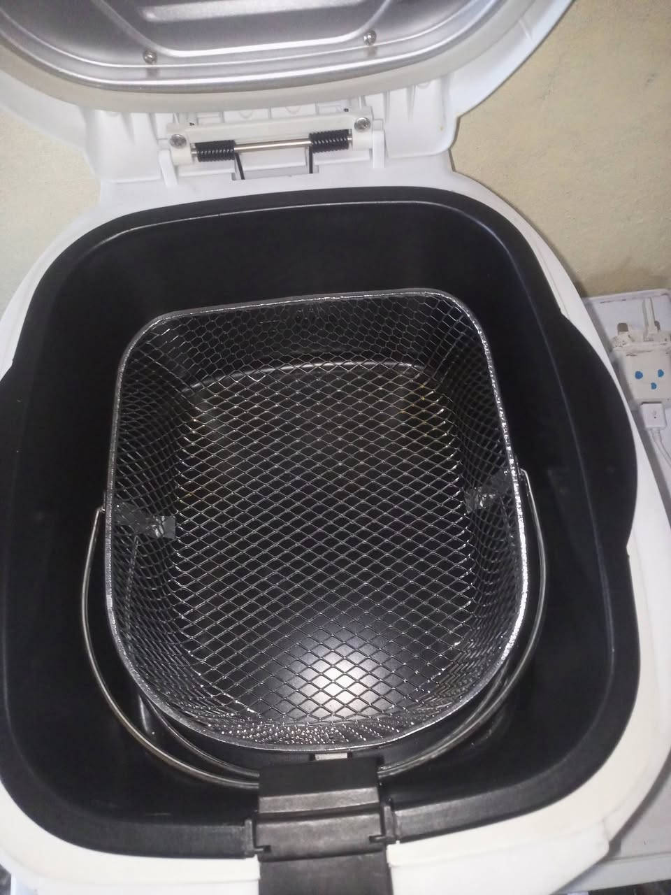 قلاي شرط الشغل مامستخدم سعر 15الف ***********
