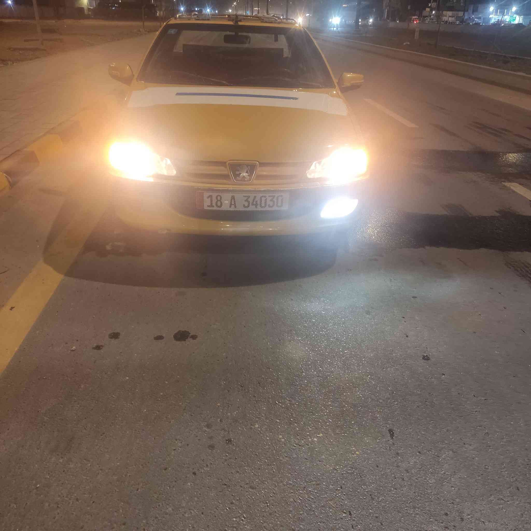 سلام عليكم بيجو بارص مديل 15 بيها جاملغ خلفي مصفرة هيئة وغرامه السيارة نضيفه كير محرك حدادية تبريد جاهزة السيارة كبل للشارع هزة جديدة كهربائيات كلها شغالة السعر 45 وبيها مجال مكلف بلنشر   للاستفسار اتصل ***********
