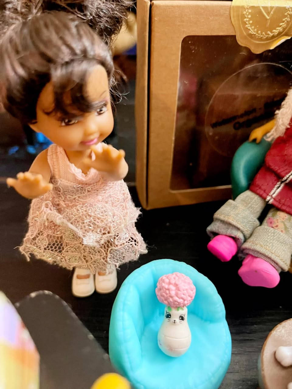 تميزنا بمجموعة اللعب التي تسلي بنتك طول الوقت وتنمي مهارات عندها عن طريق اللعب  ( تساعد بالابتعاد عن #الموبايلات ) 
مع صديقتها او اختها 💝 
التغليف الرائع لاي هدية 
النظافة الكاملة والرائحة الجميلة 
نتميز بكل شيء لإرضاء الجميع وخصوصا حبايبنا البنوتات 
💖💖💖 
مثال عن الطريقة والتغليف  ليجعل هديتك متميزة لبنوتتك 🌸


**إذا كنت صاحب هذا الإعلان وتريد حذفه لأي سبب، رجاءا أرسل رسالة إلى الدعم الفني**