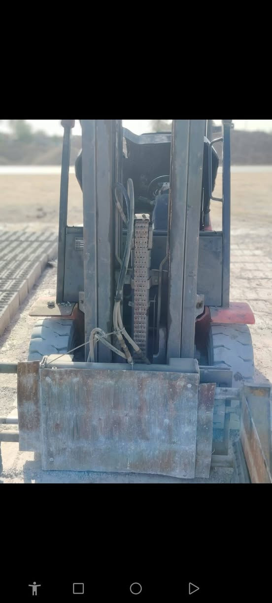 رافعه للبيع مكان النجف الحيدريه هذا رقم راعيه وتواصلوا وياه
***********#*********** فيس ما متواجد
