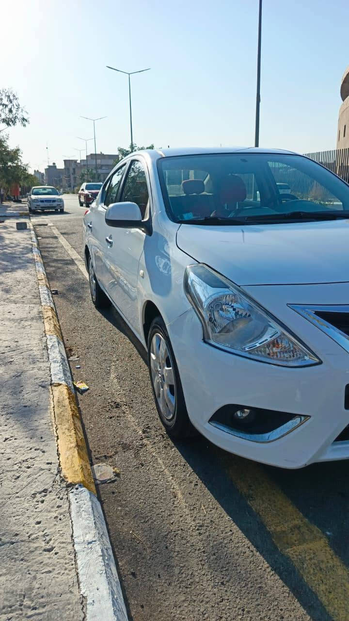 ‏للبيع نيسان سني موديل 2022 لون أبيض وارد هندي والسيارة فول مواصفات استخدام شخصي ومحافظ عليها وجاهزة للاستخدام مباشرة
‏🔹 الموديل: 2022
‏🔹 اللون: أبيض
‏🔹 الوارد: هندي
‏🔹 المواصفات: فول مواصفات
‏🔹 رقم السيارة: أربيل (تحويل أو وكالة حسب رغبة المشتري)
‏📌 ملاحظة
‏تعديل ببارد بالجاملغ الأمامي الأيمن فقط وباقي السيارة حالتها جيدة، والفحص مفتوح بأي مكان يختاره المشتري
‏السيارة نظيفة من الداخل والخارج ومحافظ عليها بشكل ممتاز وما تحتاج أي مصروف والمعاينة خير دليل
‏
‏💰 السعر المطلوب: 12,000 دولار
‏💵 السعر قابل للتفاوض بالمعقول بعد المعاينة وللجادين فقط
‏
‏📍 مكان السيارة: بغداد / الكاظمية
‏
‏📞 للاستفسار أو المعاينة:
‏***********
