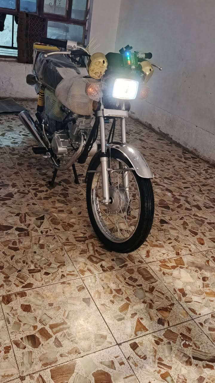 سلام عليكم  دراجه مطابق شلامجه بس مو لصلي  مديل 26 سعر خاص بيع مستعجل ***********وتساب وتصال خط طالعه صرله 20يوم
