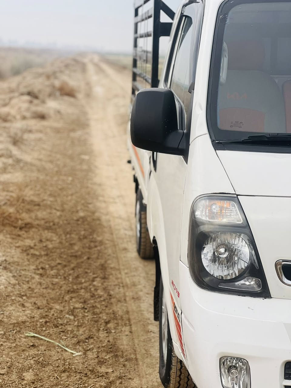 سلام عليكم كيه حمل موديل 2013 كفاله عامه رقم واسط تحويل مباشر   سياره جاهز مال جناي السعر٩٥
***********
