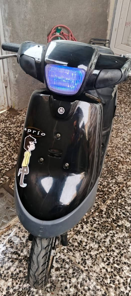 دراجة بطة موديل 99 مكينة كير تايرات جدد  بلادية للبيع السعر 250 للاستفسار الاتصال ***********
