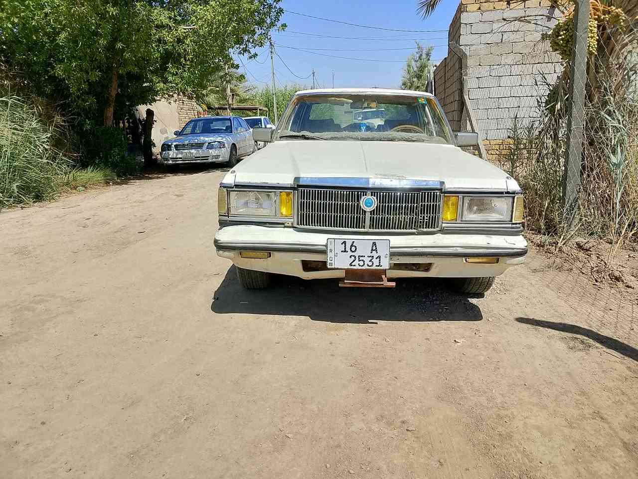 سياره سوبر كراون سعر 23وبيه مجال رقم قادسيه العنوان ديوانيه سنويه 31دخله هزه رقم ***********

