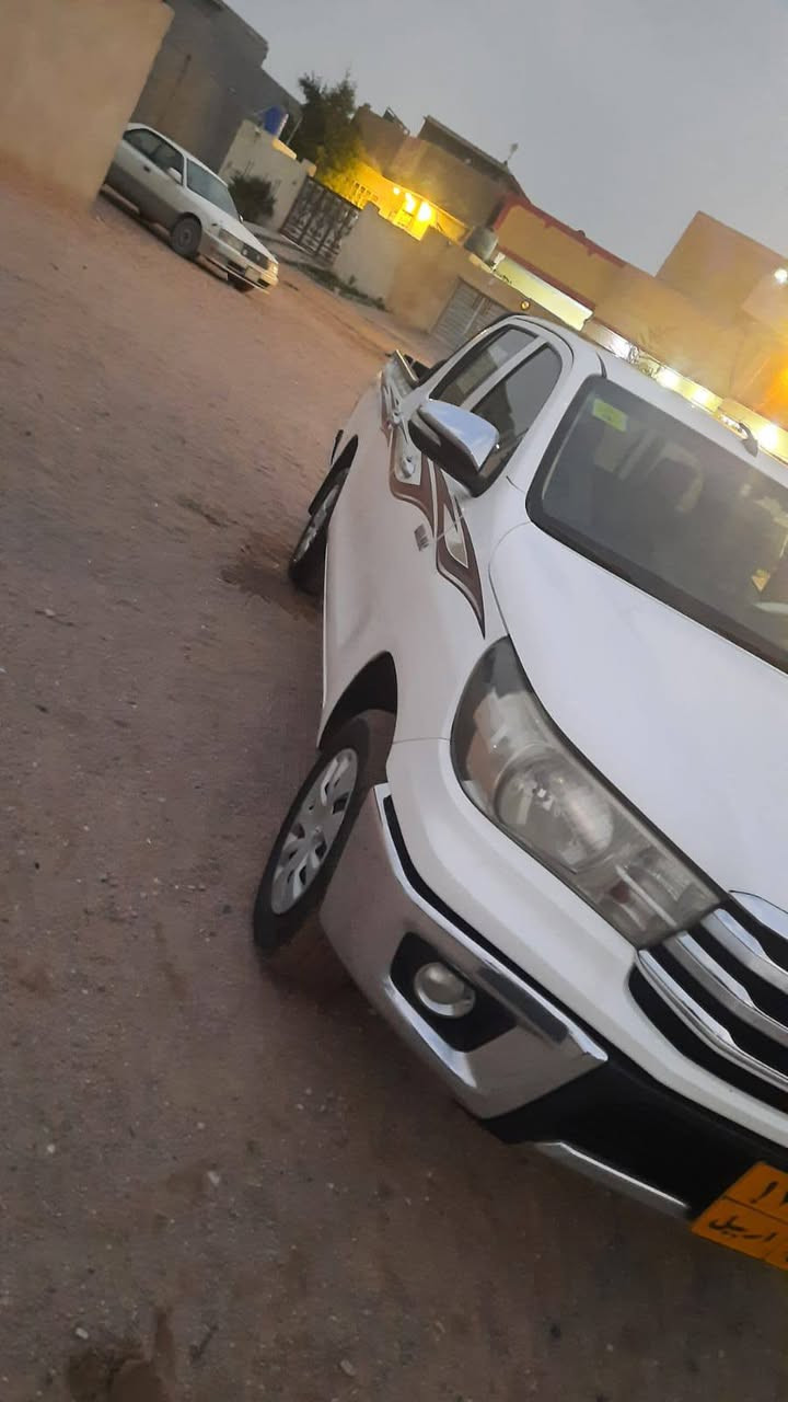 السلام عليكم ورحمه للبيع
بيكم فلاونزه 2016 ساز رقم اربيل سنويه منتهيه ماشيه 330الف السياره مكفوله كفاله عامه فقط رشة صبغ بل بنيد  موضحه بصوره الباقي كفاله عامه السياره جاهزة حداده تخم تاير المكان البصرة 
السعر 200 وبيه مجال الشراي يتصل وبخدمته 
‏‪***********‬‏
علما غير متواجد على الخاص أنه مكلف بنشر
