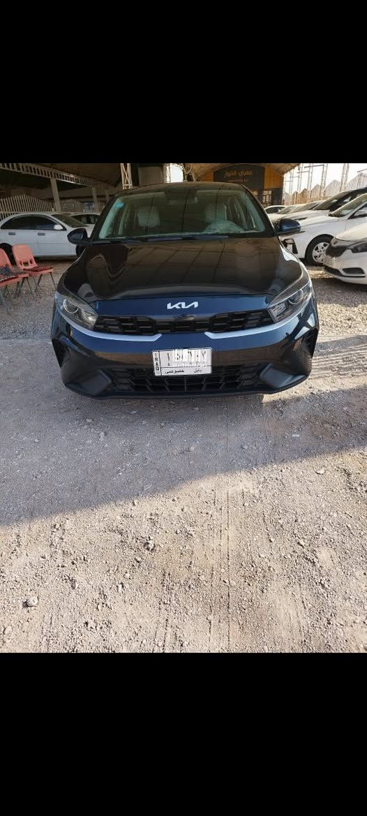 للبيع 🚗 كيا سيراتو موديل 2022
🔹 محرك 1600
🔹 رقم بابل (حرة)
🔹 ماشية: 25 ألف فقط
🔹 السيارة بحالة ممتازة  جديدة)
      مكفولة كفالة عامه 
📍 المكان: المثنى / الرميثة
   الشراي يتصل  ***********
