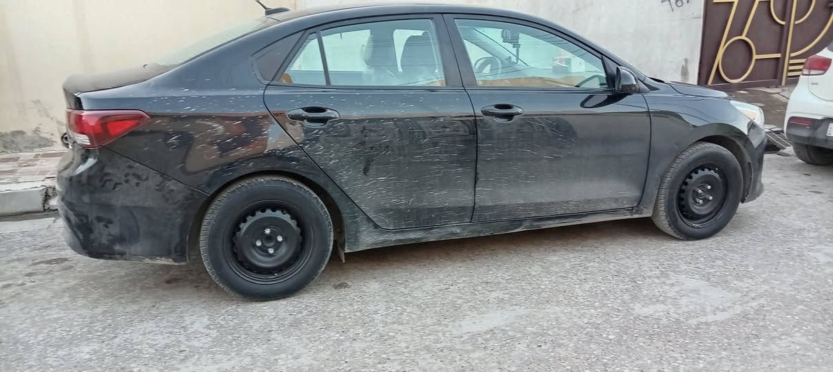 Kia rio 2020
🔴السيارة بسمي
🔴كير ومحرك وطخم شرط سبير منازل
🔴مواصفات فول
🔴السيارة وارد امريكي ضررها باب السايق والباب الورى السايق 
***********
***********
