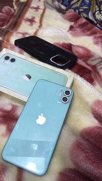 ايفون 11 مكفول البيع حلو مكاني بغداد توصل 07703116442👉😉👈🏿