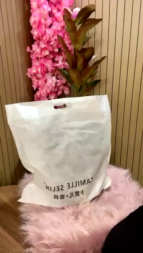 بنات ضيفي هذا البيج وحساب التيك توك هم نفس الاسم اوفرلج حقيبة سوبر ماستر مختمه باسم الوكالات ومكاني سيديه كله يجيج بلبوكس الخاص بلوكاله مالته وبلليبل


**إذا كنت صاحب هذا الإعلان وتريد حذفه لأي سبب، رجاءا أرسل رسالة إلى الدعم الفني**