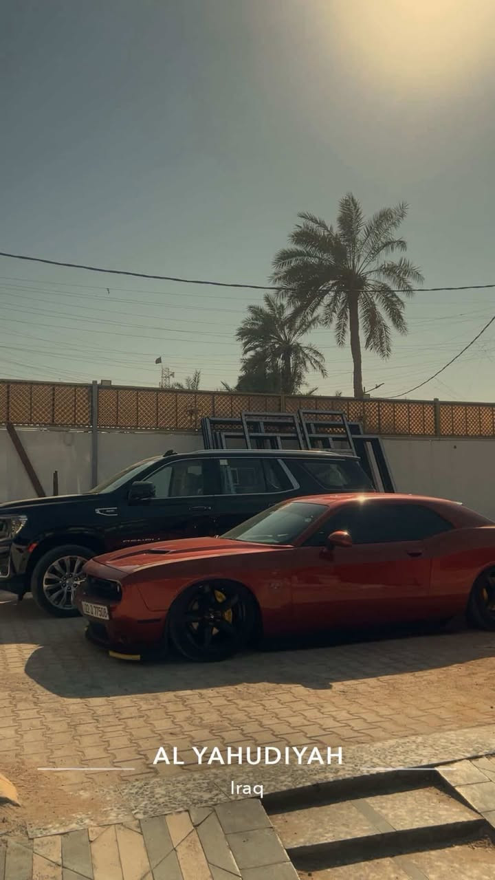 GT2020 جالنجر
السياره نص فول عليه كات باك اس 2
ويل نجمه خسفه قويه وعليه أناره
داخليه لد زرع
السياره بجم كبس وضهر كبس حادثه قطعه وحده جاملغ خلف سايق مرجع حار مصبوغ وبيه 4 اماكن بارد صغار السعر 150 وبية مجال  للشراي  مكاني بغداد زيونة رقمي ***********
