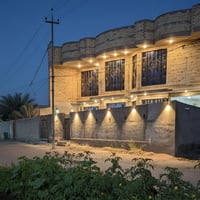 دار للبيع طابو زراعي سند ٢٥ المساحه ٢٦٠ متر طابقين ركن .العنوان التاجي...