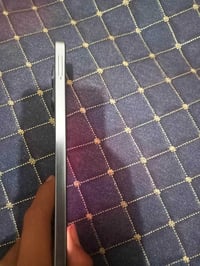 هونر X8A • ذاكرة ١٢٨ • رام ٨