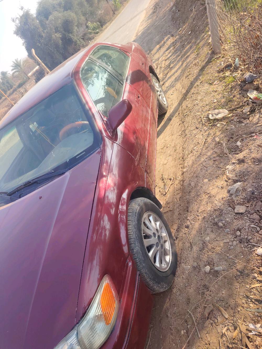 كامري موديل 2000 وارد امريكي  محرك سلندر 4 2200 ابو الكف المرغوب سعر 58 مجال حك الجيه موجود بغداد او صلاح الدين عليها غرامات ورقتين تنزل من السعر. مصبوغه عام بيها جاملغ ابيع هذا الموجود 