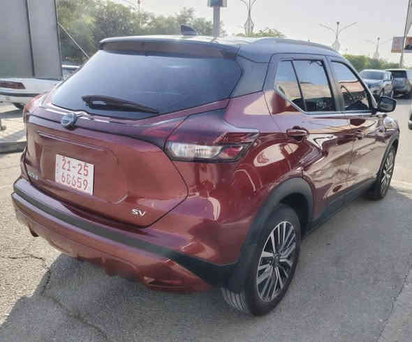 *تحية طيبة لجميع المتابعين *
****السعر 145 ورقة ****
للبيع نيسان كيكس. 
موديل 2024. 
مواصفات SV
السيارة ماشية  الف فقط يعني زيرو👌
رقم الشاصي 3N1CP5CV8RL560879
محرك 1600 اربعة سلندر. 
اللون ماروني وسقف اسود ابلادي. 

المواصفات SV
دخول ذكي. 
بصمة تشغيل وتشغيل عن بعد. 
رادار امامي و رادارات جوانب. 
حساسات خلفية وتوقف ذاتي. 
كاميرا خلفية وتحديد مسار. 
فول تحكم استيرن. 
نقطة عمياء. 
هاند بريك بصمة. 
ومواصفات اخرى كثيرة. 

الضرر. 
تبديل كير السيارة. 

السيارة بدون صبغ* كل قطع السيارة ابلادي وايضا ً لايتات السيارة ابلادي. صور الحادث وتقرير السونار مرفقة في الاعلان. 

السيارة كاتي تترقم شمال العراق
أربيل * سليمانية *دهوك. 

للاستفسار اكثر عن السيارة يرجى مراجعة معرض المربد لتجارة السيارات. او الاتصال على الرقم 
***********
