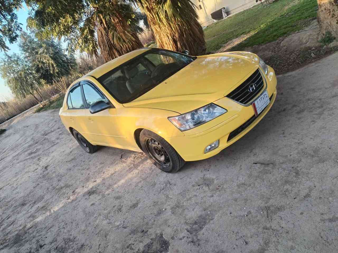 سلام وعليكم سوناتا ٢٠٠٨ مكفول من الدواخل وارد أمريكي كير عادي مكينه جديده تخم تاير السياره خير من الله السعر ٨٥ وبيه مجال للطيبين ***********
