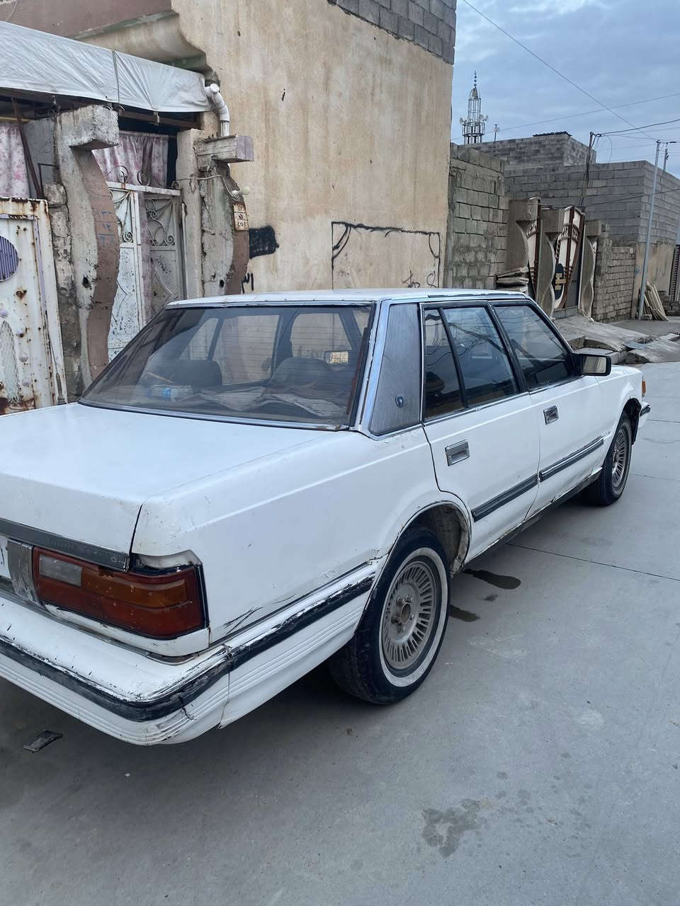 السلام عليكم سوبر موديل 86 للبيع كير ومحرك بطه محرك 2500 عنوانها موصل الايسر سايدين نعيمي سعرها 27$بيه مجال تواصل  ‭***********‬ كورك 

‭***********‬اسيا
