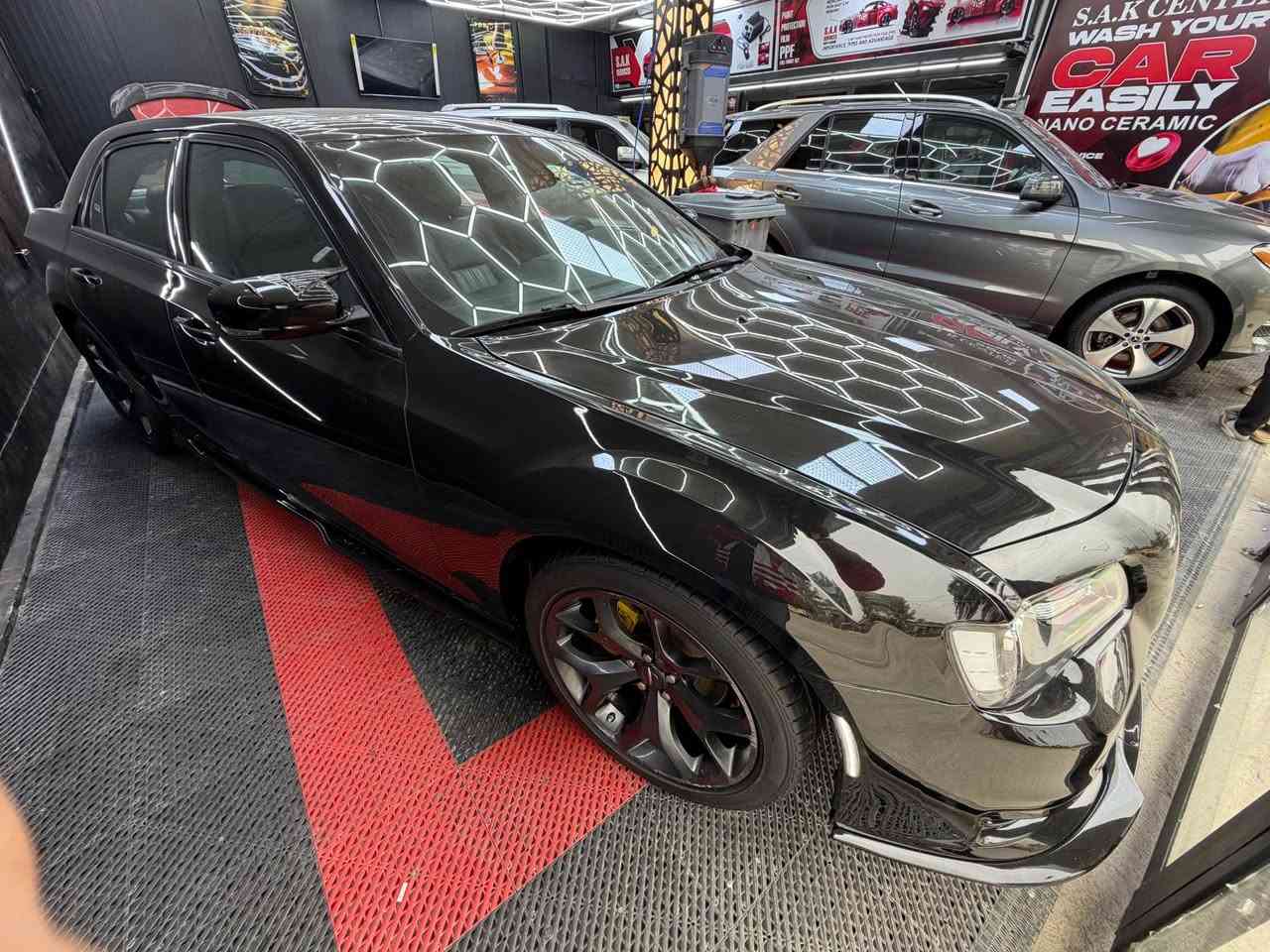 اوباما S احمر C300 اصل 2023 حادث بنيد وجاملغين
السعر بلاش‼️ 195$ ✅ فقط بلاش‼️🔥

بنيد مبدل نفس اللون وجاملغين امامية مصبوغة فقط

السيارة وارد امريكي

سیارە ما شاءالله كلش حلوە وجاهزة من كلشي 

المواصفات مكينة 3600  6 سلندر دفع خلفي كير ماوس 

بانوراما 

كير شفتات بالستيرن

نظام سبورت + نظام قياده سبورت بالكير

تشغيل عن بعد

شاشه جبيره

بصمة بيبان + بصمة صندوق

كشنات كهرباء جلد حضن اسود مطرز S

تدفئه بالمري اوتو

تدفئه  بالكشنات الاماميه

تبريد قطعتين 

حساس امامي

حساس خلفي

كامره دوارة

سكنات ليد امامي زنون 

مانع انزلاق ABs  و Esp

مرأة داخليه فوتو عاكسه للضوء

ويل ٢٠

تشغيل عن بعد

رادار جانبي نقطة عمياء 

حمام وبولش كامل بمركز S.A.K

تزويد لحاية ودفيوزر 🔥

مكانها بغداد الصليخ 

السعر 🔥195$ ‼️195$ ‼️195$ ورقة فقط 🔥✅

للاستفسار اكثر اتصل *********** بغداد, العراق
