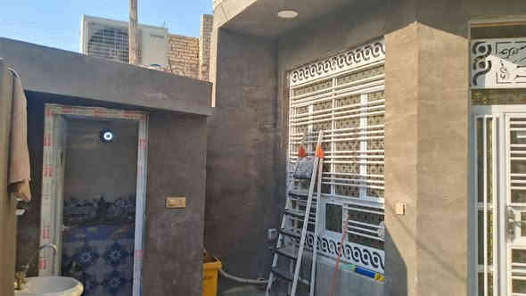 دار للبيع طابق ونص
سند(25)زراعي  المساحه 120متر الواجهه 6 والنزال 20 بناء حديث استقبال ومطبخ وصاله وغرفتين نوم وصحيات العنون بغداد العبيدي الرئاسه شارع الامام علي عليه السلام 
للاستفسار والاتصال  ***********
