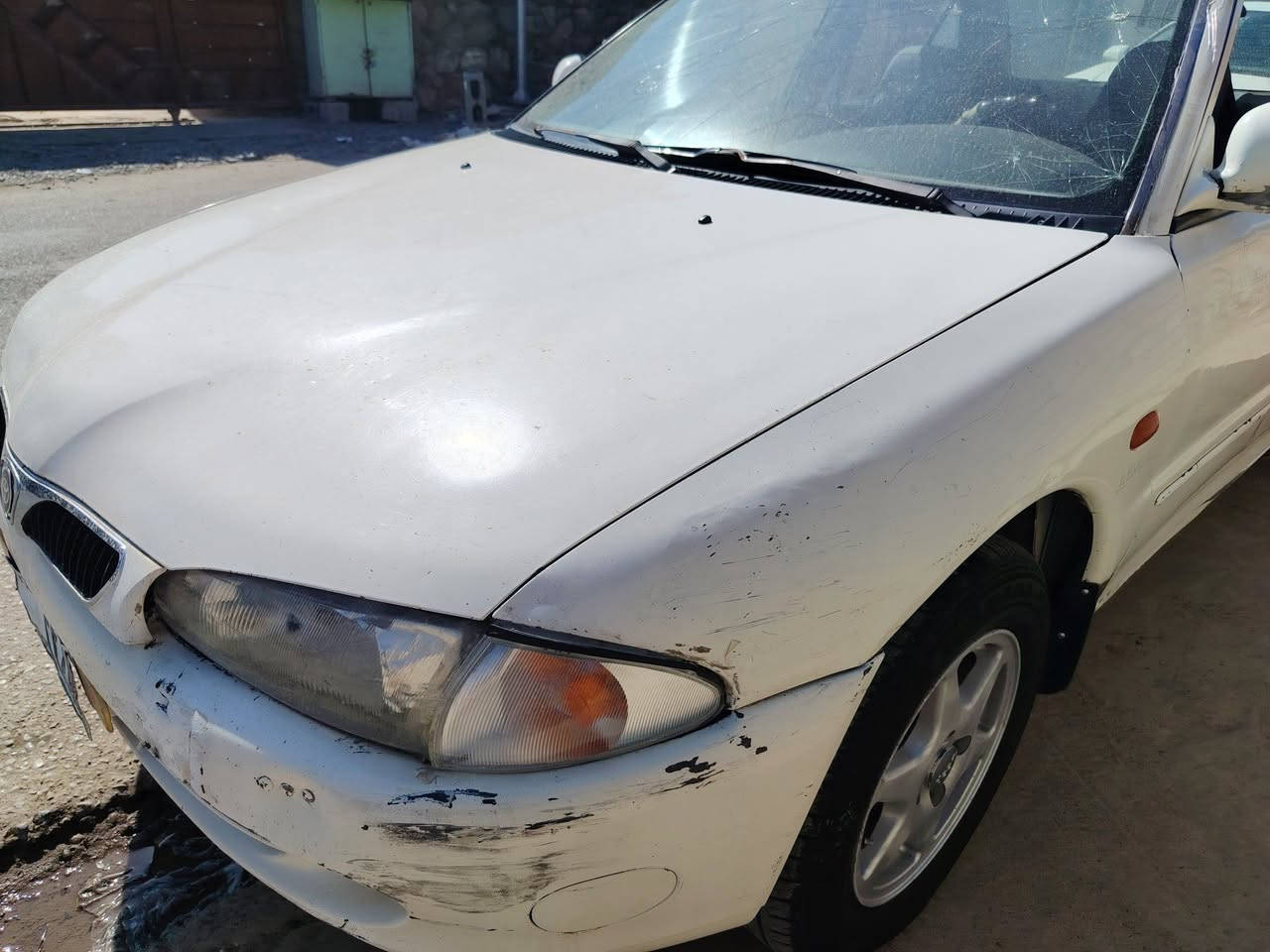 سياره نضيفه سعر ٢٠
***********
