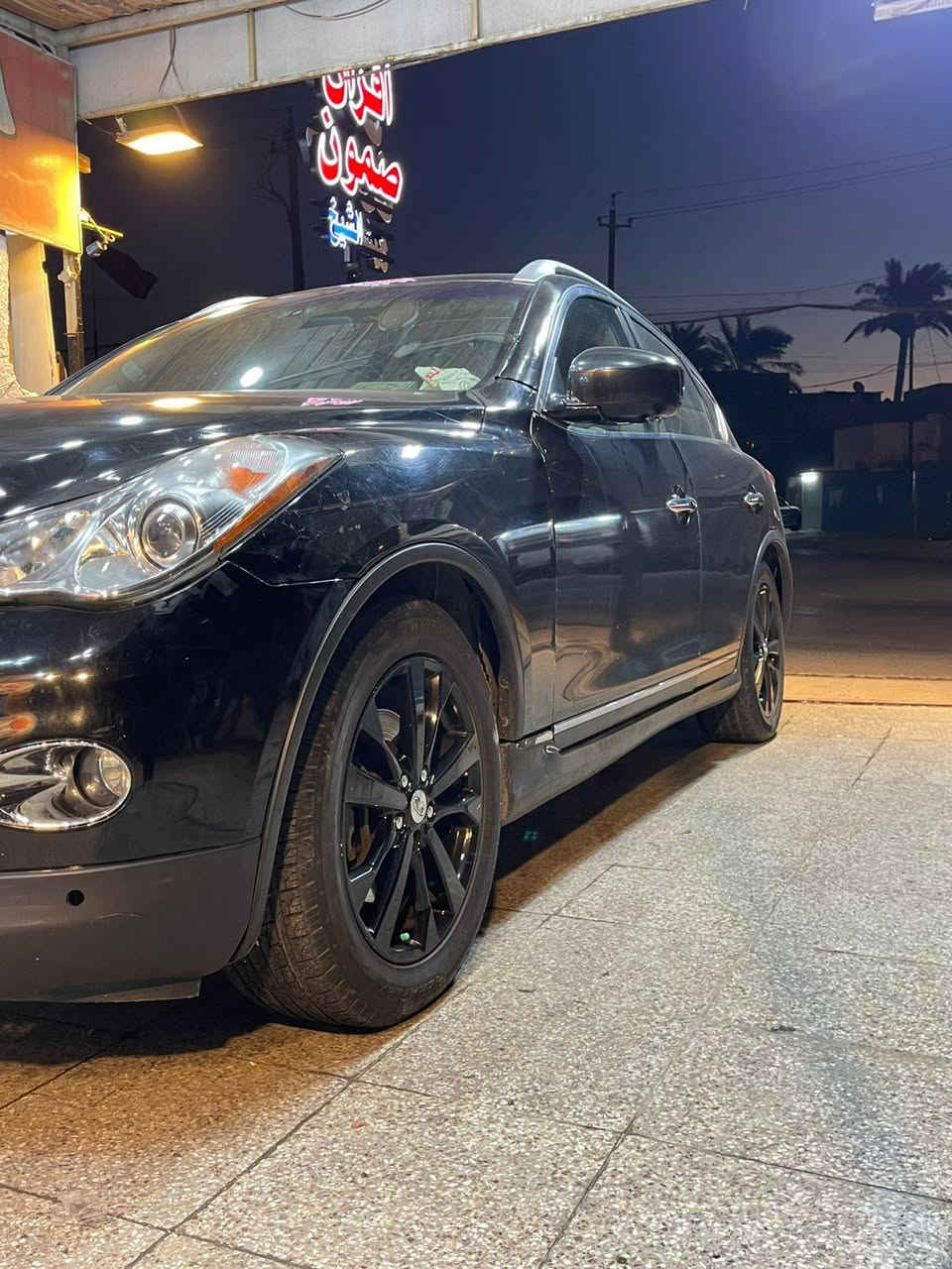 للبيع  🔴 مراوس حسب القناعة
انفنتي EX35
موديل : 2008
الون:اسود
المكينه:6 سلندر 3500 
وضع قيادة : سبورت وعادي و تاب ثلوج
اللوحة :  دهوك / تريد تحول او وكالة موجود
ملاحضه:سنويه ساقطه 
وارد خليجي  بيهه شكم قطعه صبغ بس اني ابيع حزام
المواصفات : - 
—————————
1- شاشةللتحكم في ايعازات السيارة 
2- كامرا  360 درجه( اصل )  
3- ويل كب  
4- نقص حدادية  
5- دواخل جلد بيج (اصل)
6- تحكم ستيرن 
7- التشغيل بصمة
8- فتحه (سلايد)
9- وضع تاير جيد‎ 
10 - لايت زنون
11- كشافات (اصل)
12 - بصمة ابواب 
13- تبريد قطعتين امامي خلفي
14 - سستم صوت كامل  
15-كشنات الامامية كهرباء
16-حساسات (اصل) 
17-تبريد +تدفئه كشنات 
18~رادارات ٥ كامرات
ملاحظه/ نقصهه بس صدر والباقي خير من الله 
20-مخارجUSB☑️
21-مخارجAUX☑️
22- سلايد روف☑️
23- اشاير مري وترحيب☑️
وبعد بيهة مواصفات 
🔴محرك وكير مكفولات كفالة عامة 🔴 
فحص وتراي للبصرة
السعر65ورقه وبيها مجال بسيط
المكان بغداد القاهر
***********
