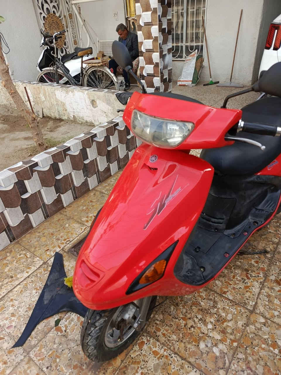 سلام عليكم دراجه فراشه نثيه مامفتوحه الدراجه ناعمه اخت الجديده السعر 500وبيه مجال
مكاني حله حي العسكري  لاستفسار ‏‪***********‬‏
