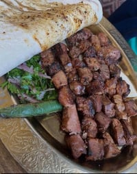 مندي دجاج • كباب لحم • سمك مسكوف