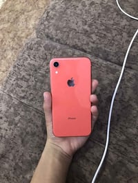 ايفونxr الجهاز وتر بروف علئ حال الوكاله شرط انطيك دبل سيمكارت ذاكرة 12...