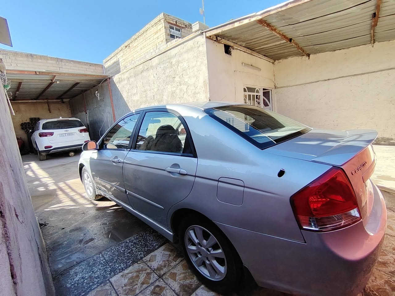 سلام عليكم سيراتو مديل ٩خلجيه فول موصفات صبغ عام جماليه مكفوله من ضربه مكينه جديده طابوكه ستوني مصعده الف مذب عليه بسمي مجدده ال ٣١ مكاني نجف السعر ٨٥ بيه مجال قليل ***********
