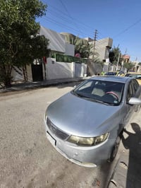 كيا سيراتو 2011 للبيع 85 وبيها مجال للاستفسار : 07724075079