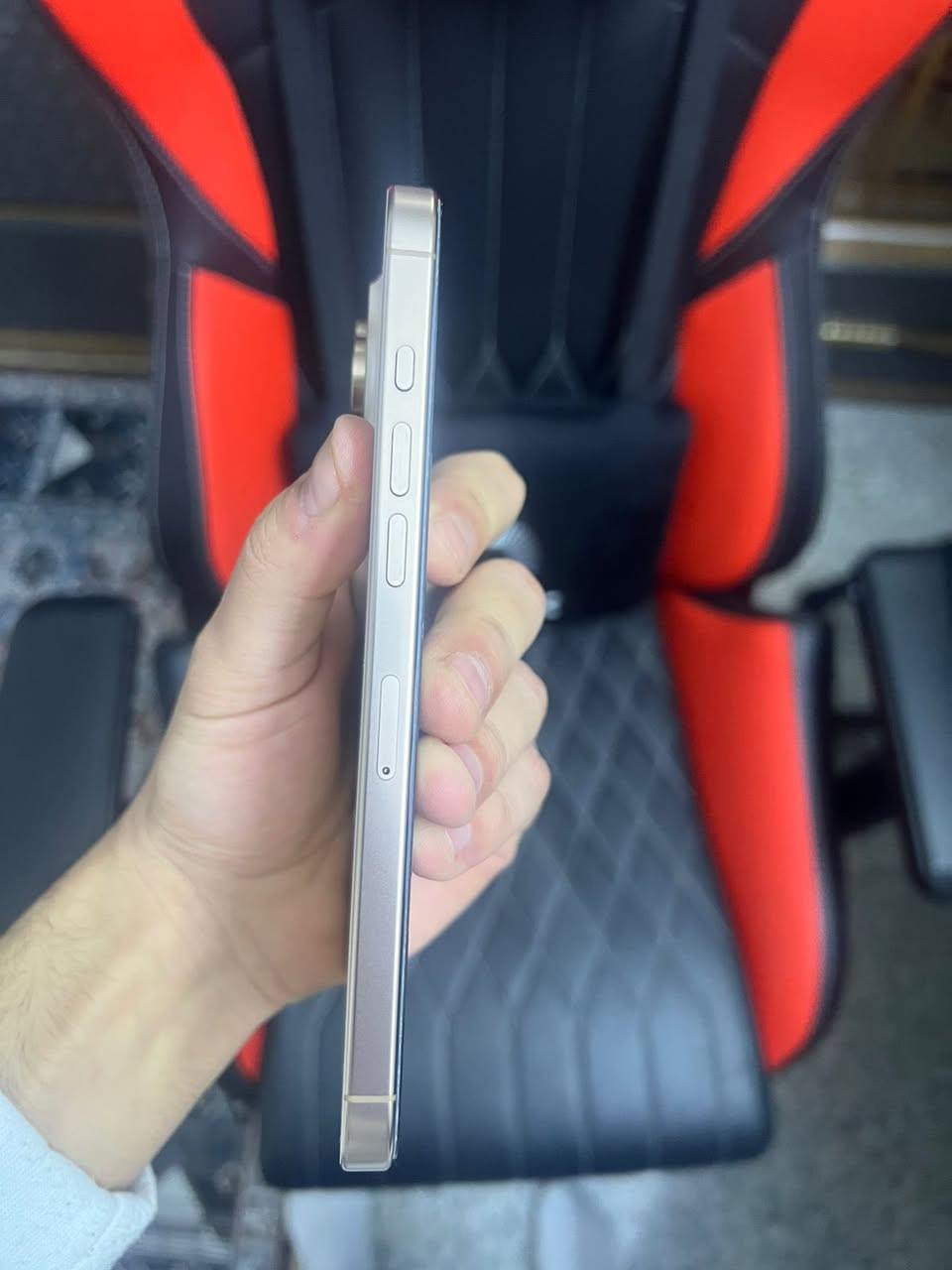 ايفون 16 برو ماكس ماستر
بطاريه 100‎%‎
مشحون113 مره
نضافه 100‎%‎
ضمان لحد شهر ال8
مكفول من الشخط
السعر 1,450,000 

ملاحضه معاجبك لتبقه تعلق اعبر المنشور 
الشراي اتصل ***********
