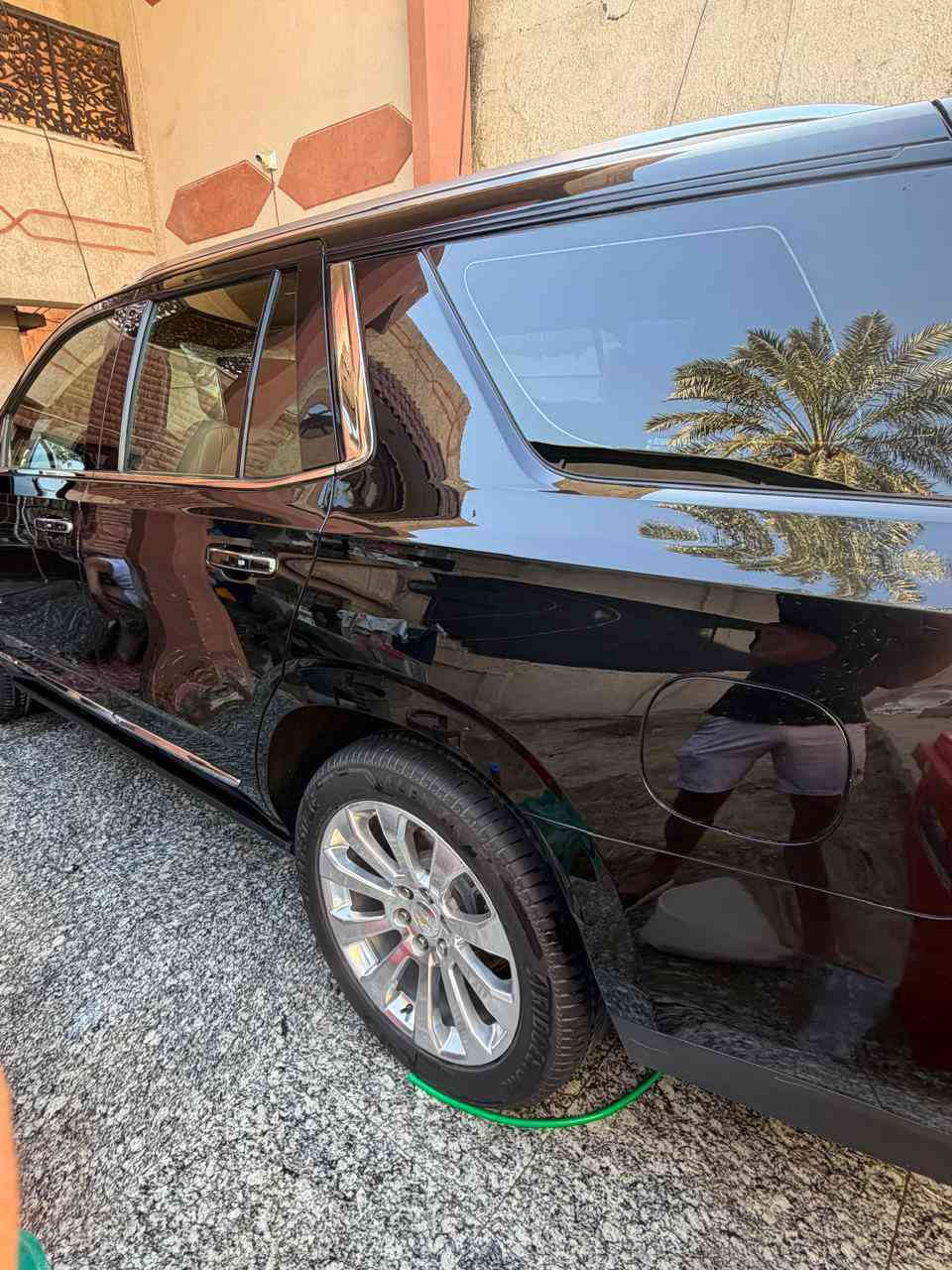 السلام وعليكم
للبيع تاهو ٢٠٢٢
بريمير خليجي 
وكالة المنصور
ماشية ٧٣٠٠٠
رقم بغداد الجديد

مواصفات:- 
بانوراما  
بصمه اربع ابواب 
تشغيل عن بعد
لايت امامي ليد + زينون
تحكم ستيرن كامل 
شاشة امامي
شاشات خلفية
كشنات تدفئة تبريد
كشنات الخلفي تدفئة
كشنات جلد جملي
كشنات خزن ميموري 
ستيرن كهرباء 
دفع رباعي 4*4
نظام إنزلاق 
5كامرات
رادار خط
رادار مانع تصادم
نقطه عمياء
هاند بريك دكمة
ستيرن جلد
سقف سلايت بانوراما 
حساس امامي خلفي
دوسات كهرباء
بك لايت ليد
انارة ترحب بالأبواب
انارة ترحيب بالدوسات
شحن موبايل لاسلكي
ويل كروم حجم ٢٢
جكات كهرباء
عدة كاملة
بصمات عدد ٢
تخم تايرات جديد 
السعر 53000 وبيه مجال
السيارة مكفولة من الصبغ
وبيهة BDR  على كد اصبع
السيارة ظمان شركة المنصور
السيارة جاهزة بدون اي نقص
اي استفسار  اتصل
***********
***********
عنوان بغداد الدوره
