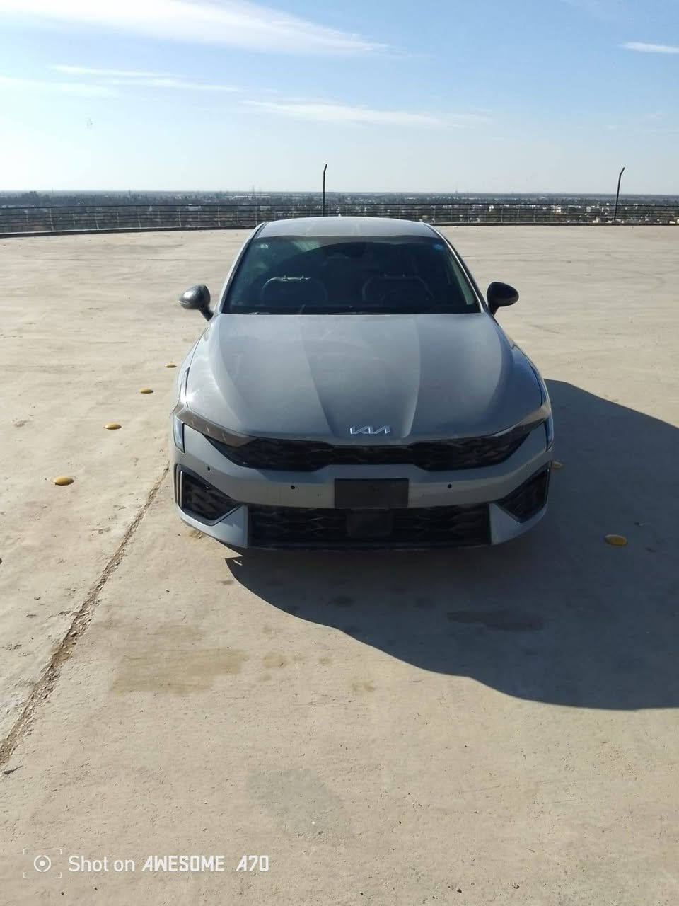 السلام عليكم
للبيع K5 موديل 2025 GTLINE فول مواصفات عده الفتحه

مواصفاتها 

مكينه 2500 

بك لايت LED

أشاير بالمري 

 حساسات إماميه 

 حساسات خلفيه 

رادارات محيطيه امامي خلفي جانبي 

قياده ذاتيه 

توقف ذاتي 

تحديد مسار 

رادار تفاعلي 

مثبت سرعه

أوامر صوتيه 

شاشه متصله 

شاشة اعطال 

شاشت تكيف 

هندبريك بصمه 

3 وضعيات قياده 

شحن لاسلكي 

وتو هولد 

كرسي كهربائي جلد 

تدفئة مقاعد إماميه 

 

وباقي المواصفات معروفه 

ماشيه 30 ألف 

حادثه بنيد 

 

مكفوله من الشواصي والغوود  

السعر 215 وبيه مجال

مكاني   بابل
رقم بغداد بسمي

للتواصل ***********
