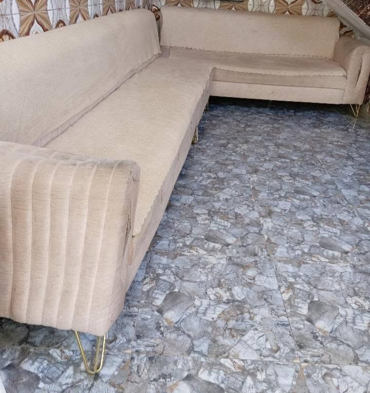 ديوان بي كسر بالقنفه الجبيره يرادله تصليح  السعر 50 الف


**إذا كنت صاحب هذا الإعلان وتريد حذفه لأي سبب، رجاءا أرسل رسالة إلى الدعم الفني**