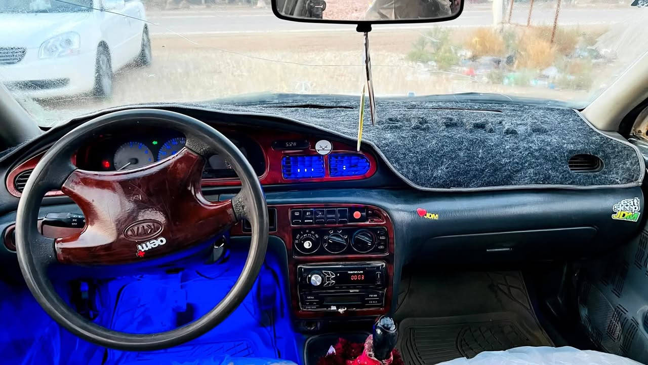 البيع كيه سيفه رقم بغداد  موديل 96 مشروع وطني سنويه لل 28سياره مكفوله كفاله عامه من  كص وضربه مكينه مفتوح كير عادي حدادية اماميه خلفيه جديده تخم تاير جديد كهربائيات كلها شغاله مسجل سماعات جام شغاله دومشه جديده  مصبوغ عام الجماليه فقط سياره متعوب عليه سعر 36وبيه مجال للشراي واسط الاحرار ***********
