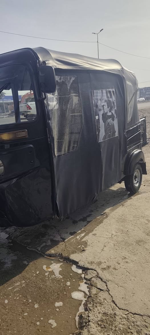 سلام عليكم تكتك موديل 21سنويه واسط ثاني يوم احولك تصال***********
