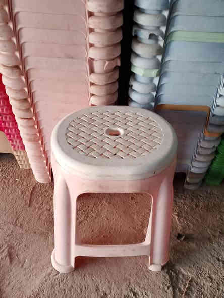 السلام عليكم صحون للبيع حجم 75 
نضافة 70٪. عدد 24 سعر الواحد 10 وبي مجال 

طبلات نضافة 85٪. عدد 110 سعر الواحده 2000 وبيها مجال مكان نجف ناحية القادسية. ***********
