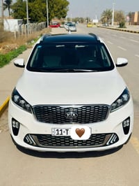 سورنتو ٢٠٢٠ • ٦ سلندر • ٧ راكب