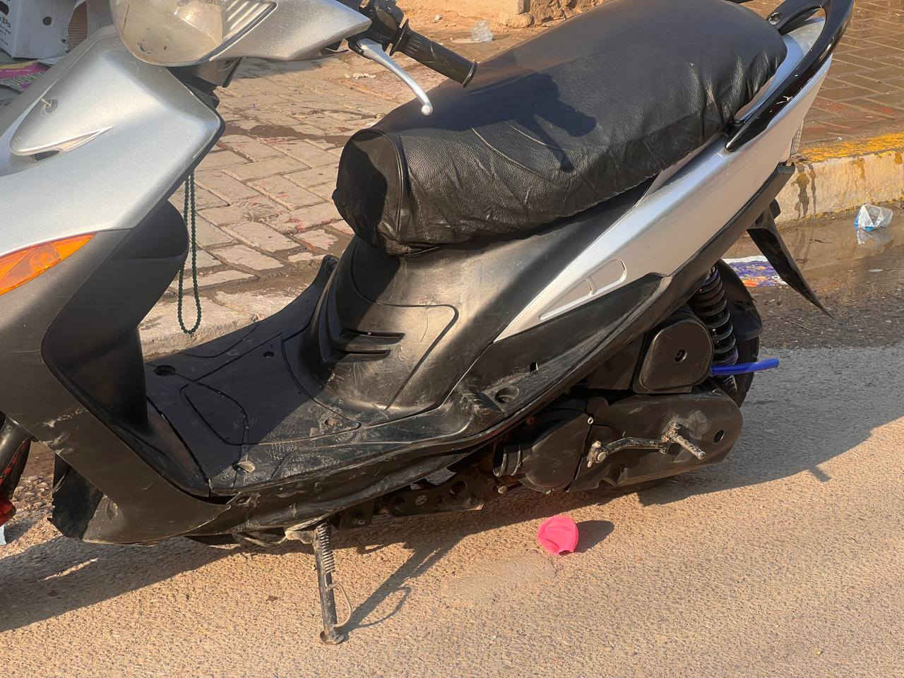 دراجه نضيفه ماكس حلوه عنوان بصره حيانيه سعره 600 
*********** البصرة, العراق
