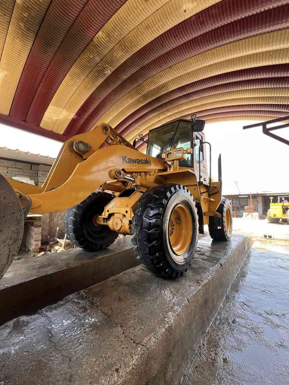 للبيع 
كاوسكي ٢٠١٢ حجم 65zv
محرك ازوزه 4سلندر انجكتر مكفول كفاله عامه 
***********
