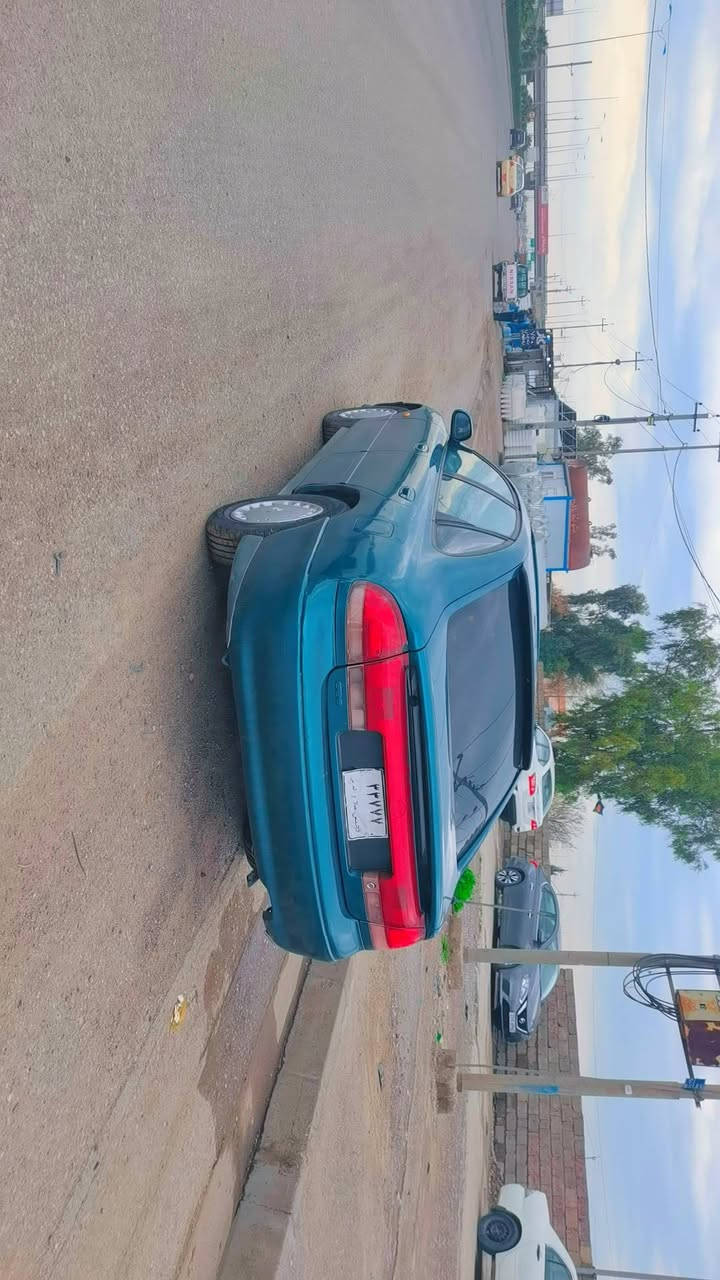 مازدا فاسوليا موديل ١٩٩٣ خليجي سه نه وي وه كاله رقم اسلي  بيش و بشت كه بس ته بريده اوه ليات و حاسيبه  به شه رت اكه ر مشته ري تيل بكه ***********
***********
