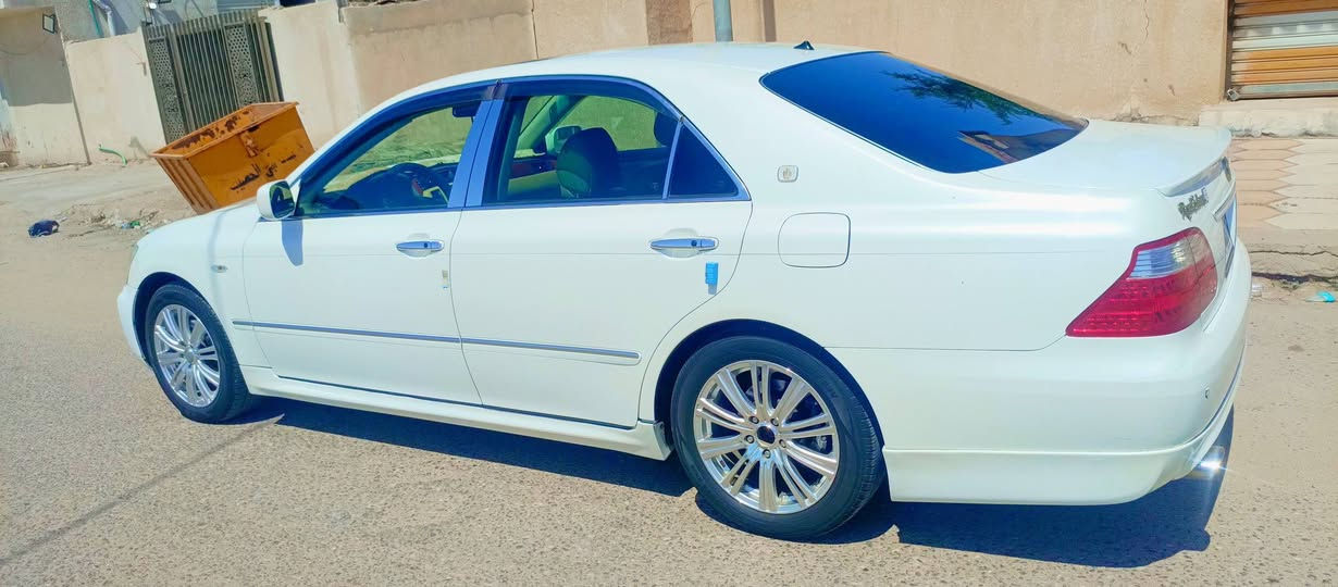 مرحبا شبابنه وشيابنه الغوالي
السلام عليكم متاح ..........
شاهينه 2005 
فتحه قماره 
تبريد خلفي امامي 
ثلاجه 
تخم تاير 
حداديه فول 
بطاريه جديده 
الون. ابيض صدفي
السياره رقمها بصره وبأسمي ويمته ما يعجبك احولك 
شاصي 84 الرياضي المرغوب شرط تحويل بسمي سياره كفاله عامه سياره من الضربه والكص والامور الغير شرعيه جاهزه من كلشي مبدل جاملقات الامامي فقط نفس اللون بدون ضربه فقط شخوط وبدلتهم واذا يعجبك اراويكياهم موجودات محرك كير تبريد حداديه تخم تاير من كلشي جاهزه 
مواصفات سياره فتحه دواخل بيجي ويل لكزز مشط لكزز ايسر بلاد محرك  اوتو ماتيك  
ملاحظه .. قبل شهر عدت تحويرها من جديد ضفيره كامله وخير من الله ما شاء الله 
العنوان البصره ابو الخصيب باب سليمان 
***********
السعر من الاخير 170$
