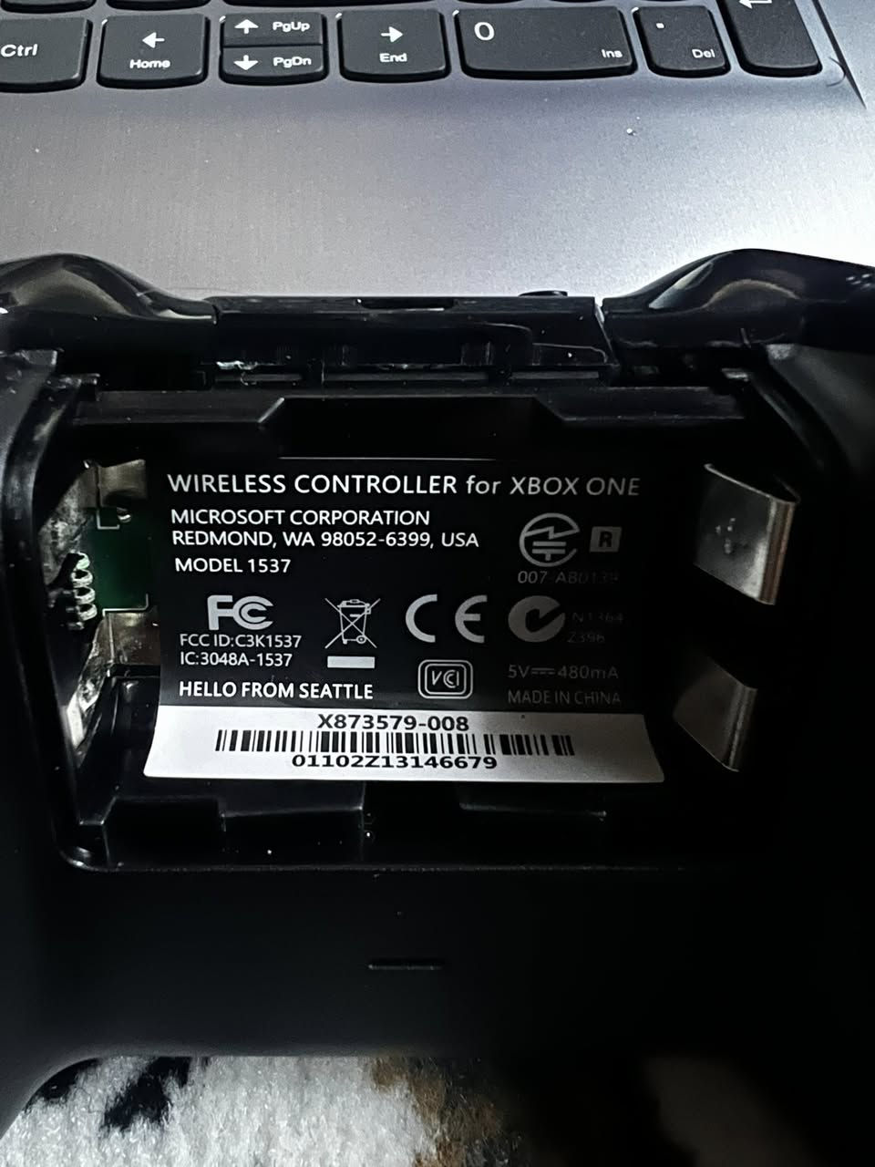 سلام عليكم
جوستك اكس بوكس ون 🔥

الجوستك جديد شرط ما مستخدم ⚒️

ينربط اكس بوكس one و سيريس X/S و حاسبه 🧬

مال جهاز اصلي شرط الفحص 🤝

ما بي اي درفت او عطل اي خلل ما بي جديد 

و فحص حاسبه مرفق فيديو اسفل ⬇️

العنوان :- كركوك 📍

توصيل موجود 🚚

السعر :- 35 💸


**إذا كنت صاحب هذا الإعلان وتريد حذفه لأي سبب، رجاءا أرسل رسالة إلى الدعم الفني**