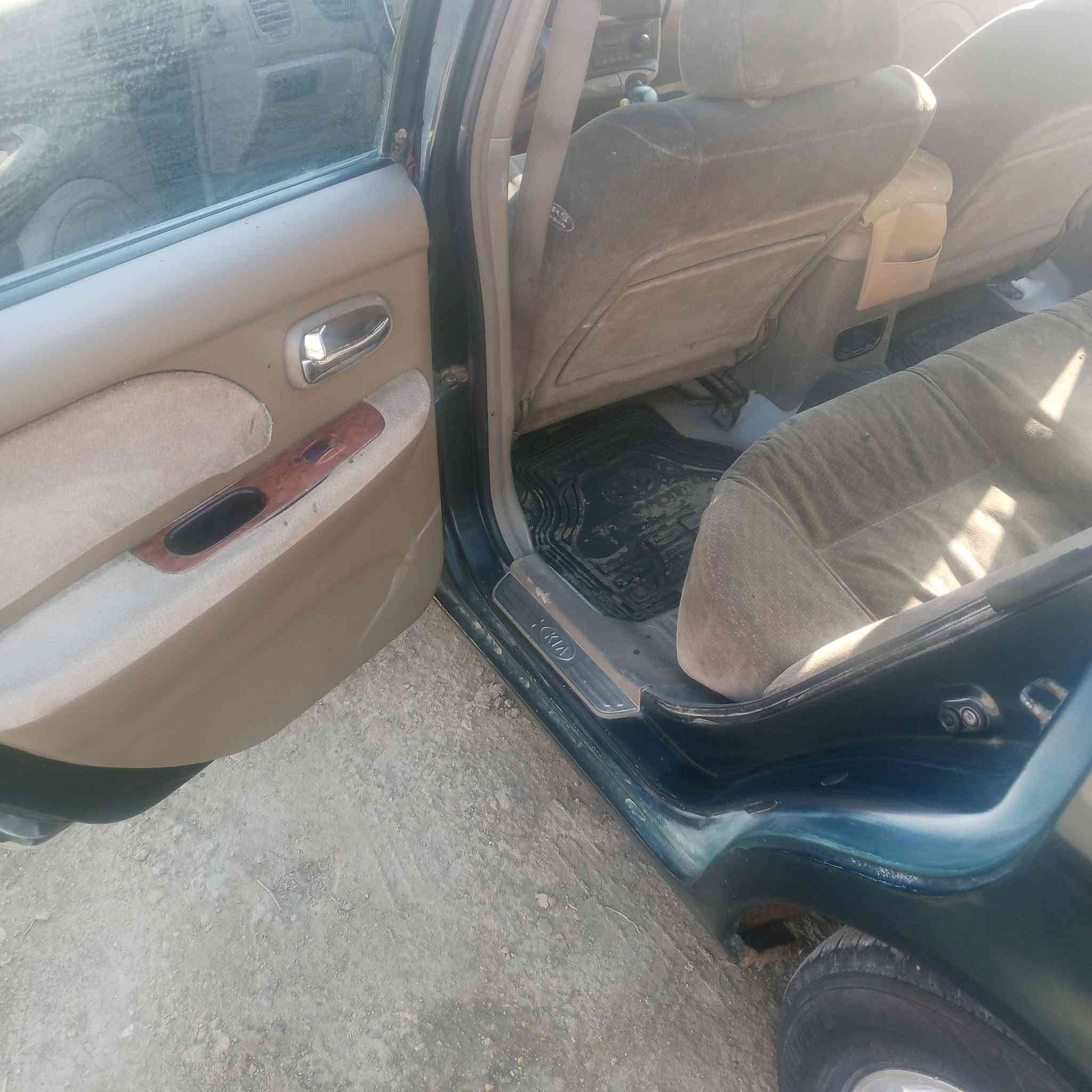 السلام عليكم سياره اوبتيما 2001 جير ومحرك خير من الله نظيفات ثانويه 2031 مكاني محافظه بابل بالقاسم ***********
