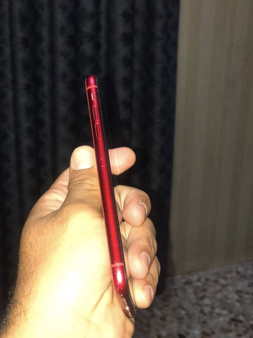 سلام عليكم 
ايفون Xr  ذاكره 128 بطاريه 76 بل حاسبه وبجهاز 73  فيس ايدي شغال مامفتوح الجهاز بي بس هاذا الكسر بضهر الكامره صار بيها غواش من نكسر الضهر 
مراوس شعندك نزل واني اطبلك مكان حله تقاطع الثوره


**إذا كنت صاحب هذا الإعلان وتريد حذفه لأي سبب، رجاءا أرسل رسالة إلى الدعم الفني**